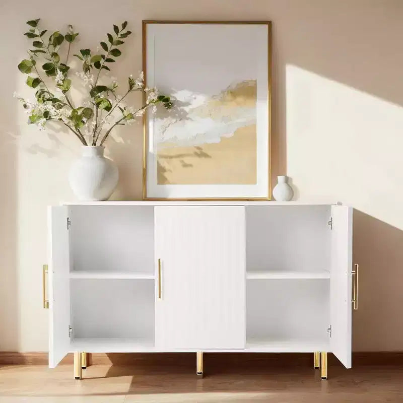 Mobile contenitore grande 140 cm, Credenza con 3 ante e maniglie dorate, Mobile buffet per cucina, sala da pranzo, soggiorno, Bianco