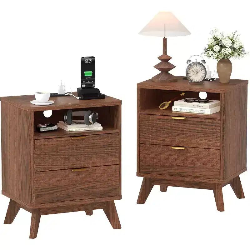 Comodino moderno con stazione di ricarica USB, Comodino in legno scanalato con 2 cassetti e ripiano per camera da letto e soggiorno