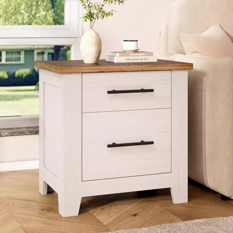 Comodino Salvaspazio con 2 Cassetti Stile Fattoria, Tavolino da Notte Bianco Decapato con Piano Marrone, Tavolino Rustico in Legno per Camera da Letto e Divano del Soggiorno