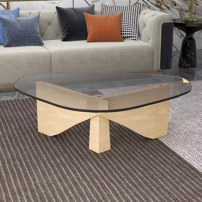 Tavolino da Caffè Triangolare con Piano in Vetro e Base in Legno di Frassino Lucido per Casa, Soggiorno, Ufficio